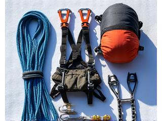 आल्पाइन क्लाइम्बिंग गियर